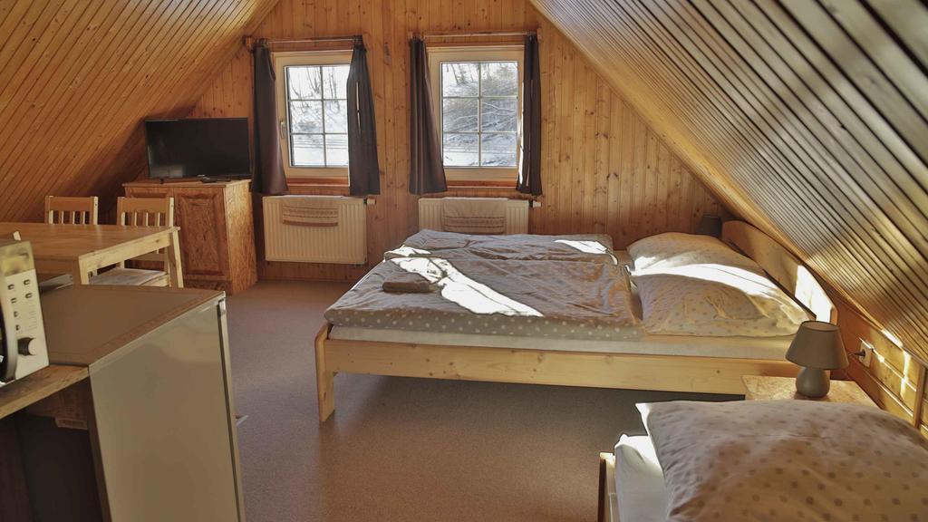 Penzion Ostruznik Ostružná Exteriör bild