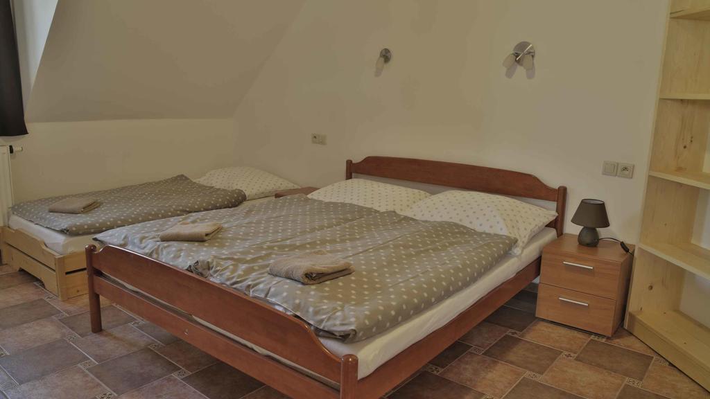 Penzion Ostruznik Ostružná Exteriör bild